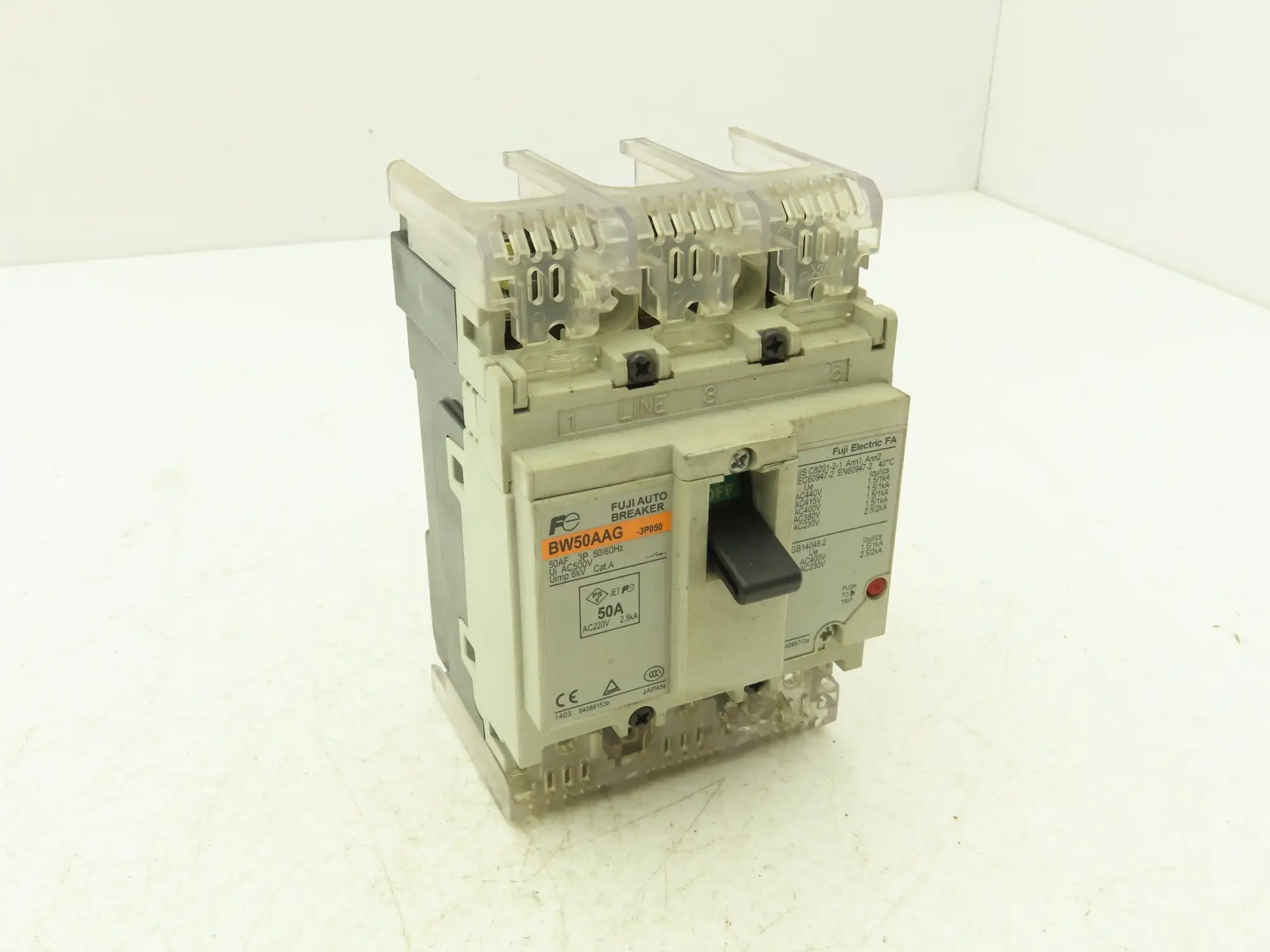 Fuji BW50AAG-3P050 3-Pole Auto Circuit Breaker 50A 500V 3Ph Molded Case