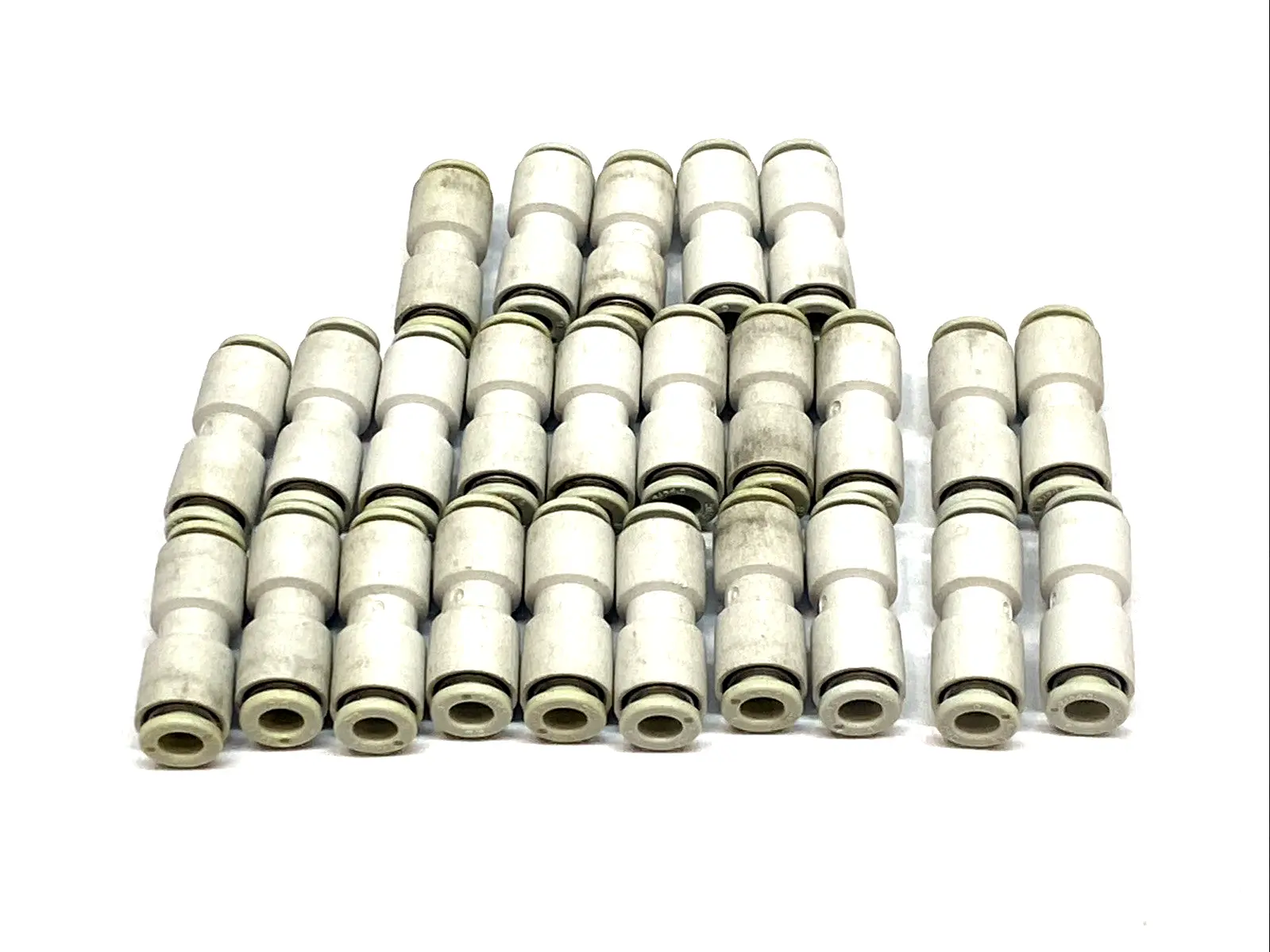 USED SMC ONE-TOUCH STRAIGHT UNION FITTING 6MM TUBE LOT OF 25