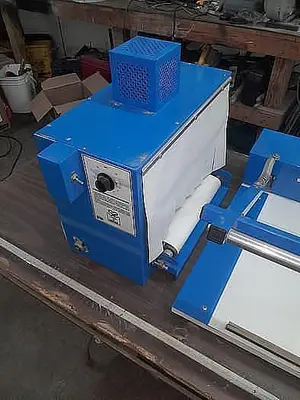 TABLETOP SHRINKWRAP SYSTEM