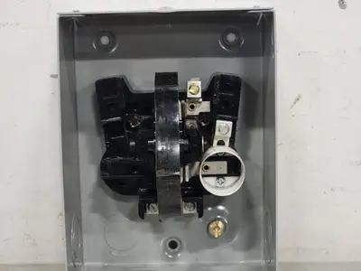 NEW EATON DP111NGB