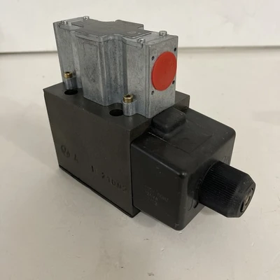 NEW Denison A4D02-3103-0601-B5W01 28