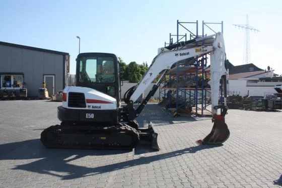 USED 2022 Bobcat E50 R2