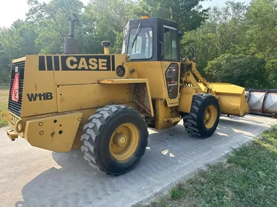 1985 CASE W11B Wheel Loader | Title Equipment & Recreation Inc. (3)