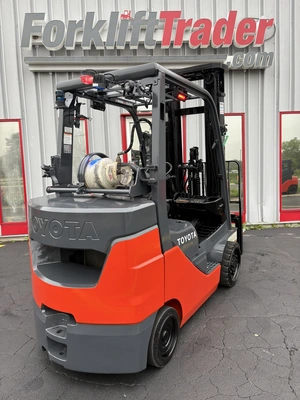 Used 2022 TOYOTA 8FGCU30 Misc Forklifts Wisconsin US | Forklifttrader.com #1362790