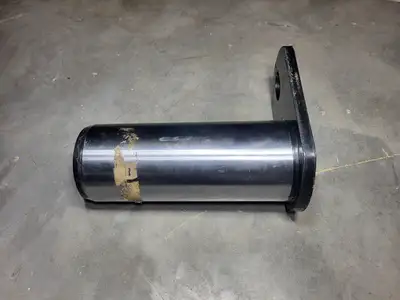 USED CATERPILLAR 235-7391