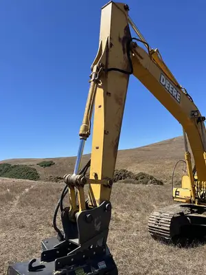USED 2007 JOHN DEERE 160 LC