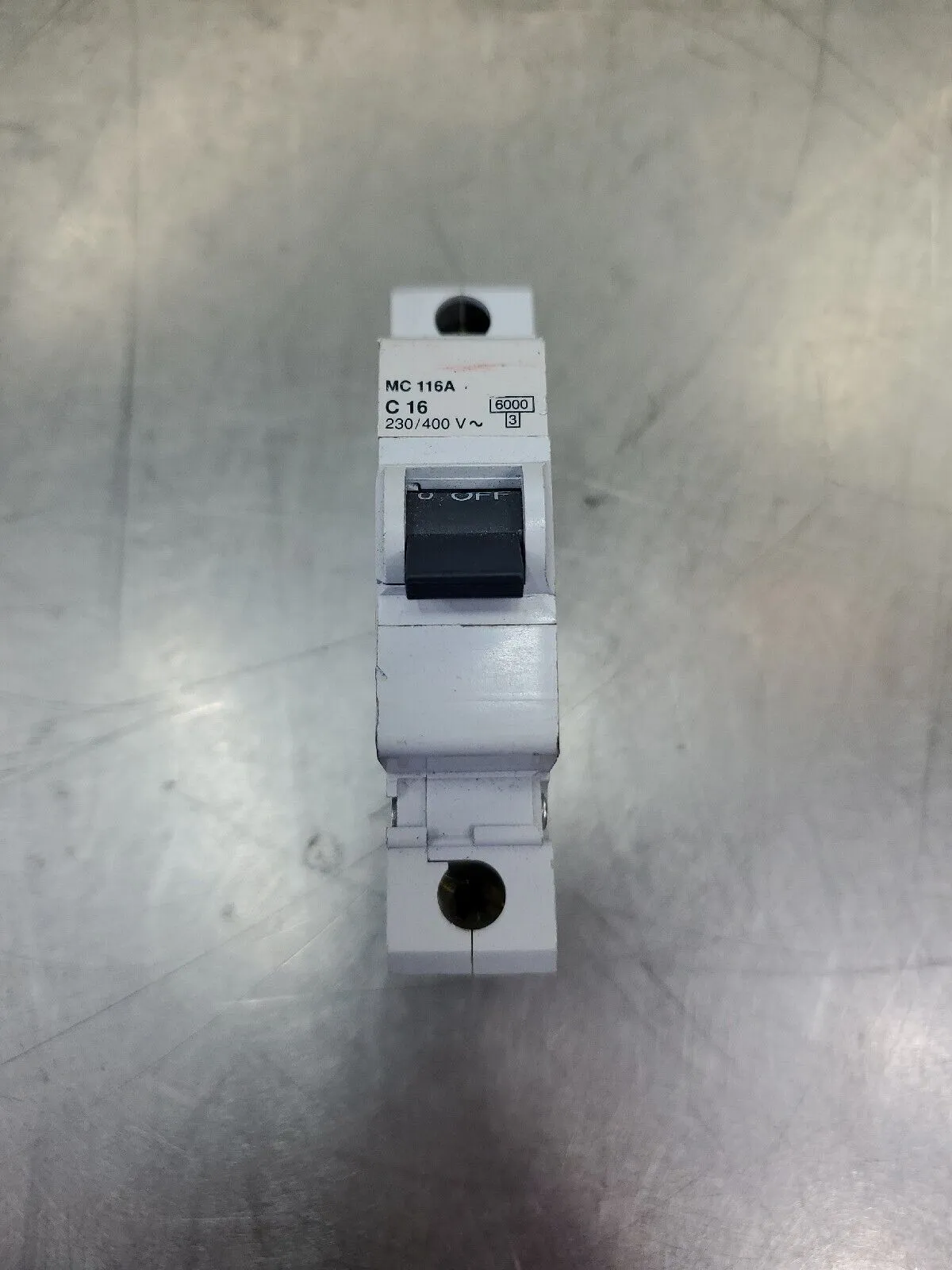 CUTLER-HAMMER MC 116A C16 230/400VAC Motor Circuit Breaker. 4G