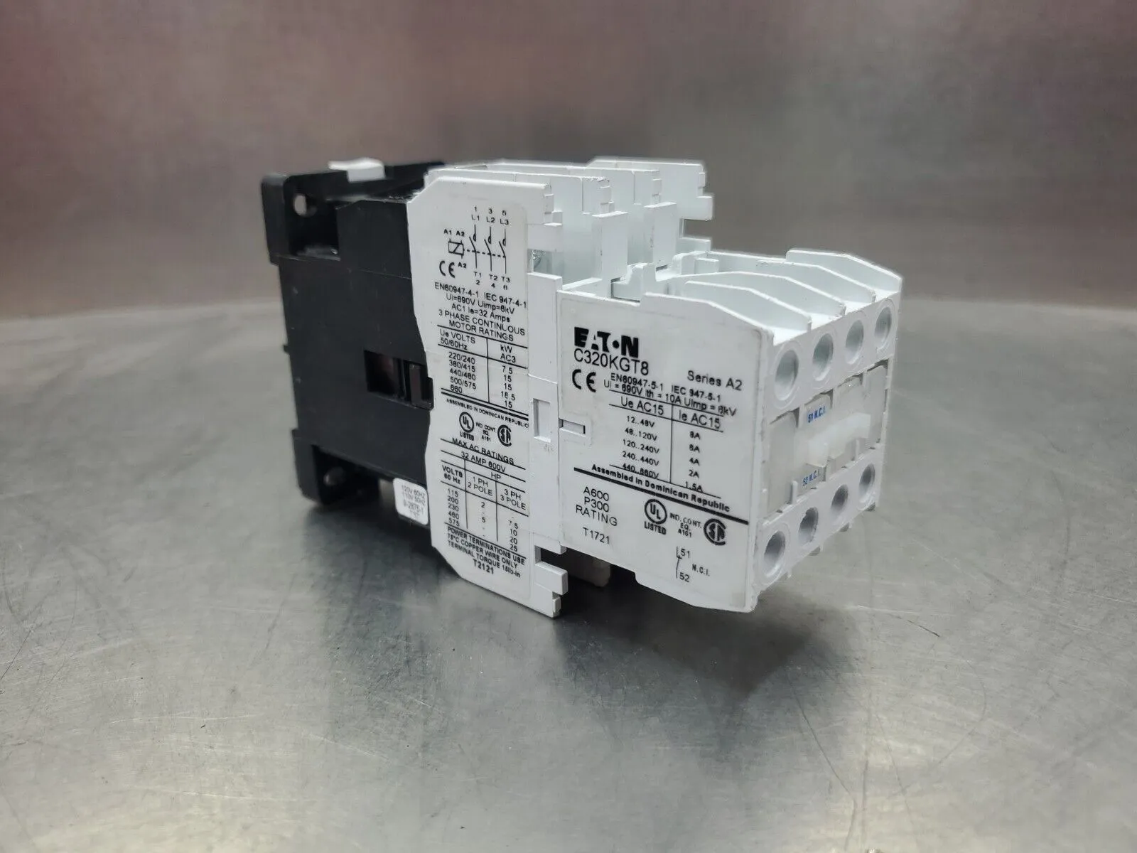 EATON C320KGT8 AUXILIARY CONTACTOR. 4E-7