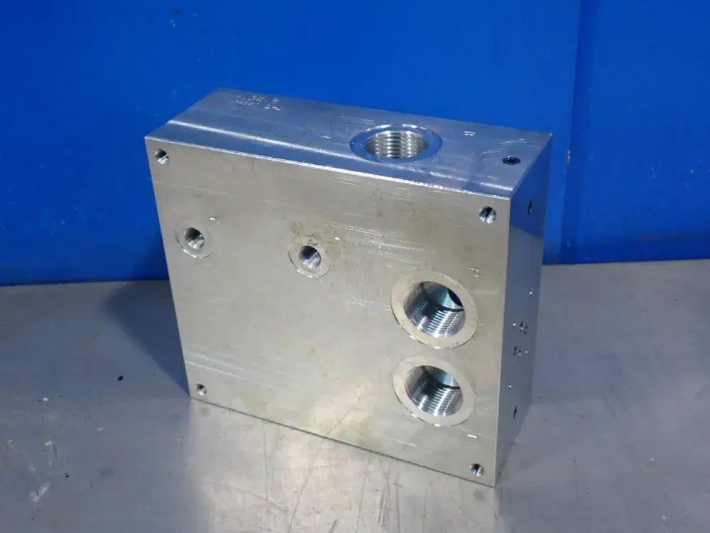 Hydraulic Valve Block - Nr.32.b