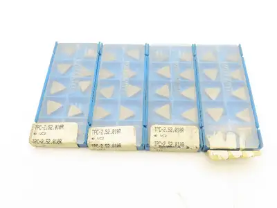 Valenite TPC-2.52.010R VC2 Box of 10 Carbide Inserts TPMR 2.522  Lot of 40