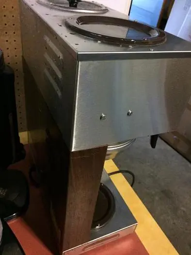 BUNN POUR OVER COFFEE MACHINE