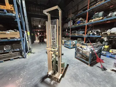 USED BEECH SQD-2470