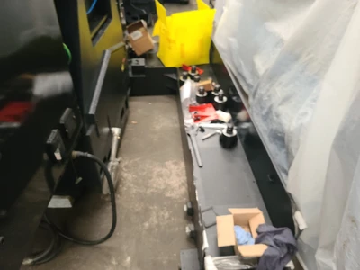DN SOLUTIONS VERTICAL MACHINING CENTER