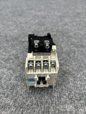 Used Mitsubishi S-N10 PLC Contactors California US | Davliegogo LLC #1707332