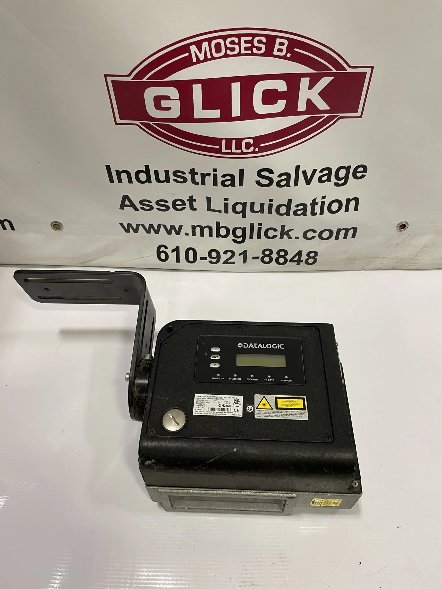 Datalogic Automation DS8100A-2010 Barcode Scanner 20-30VDC