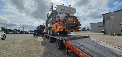 Used 2014 PETERBILT 367 Tanker trucks Texas US | Roll Off Truck World #1491937