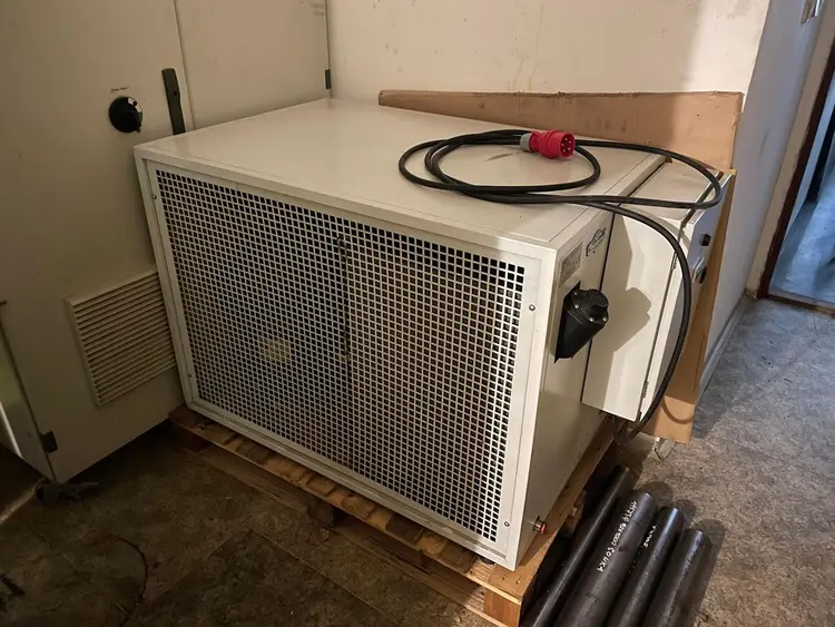 Used 2011 FRIGERA CHV 6 S Chillers CZ | Amaron s.r.o. #1061772