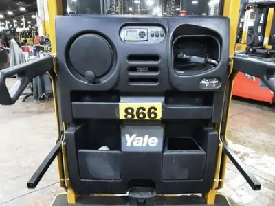 USED 2023 YALE OS030