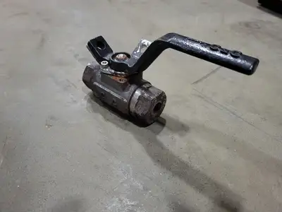 USED C&C INDUSTRIES LF2-316-D