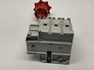 194R-C30-1753 | Allen Bradley  Ser A Disconnect Switch 30A 600V w/ 194R-N2 - Used