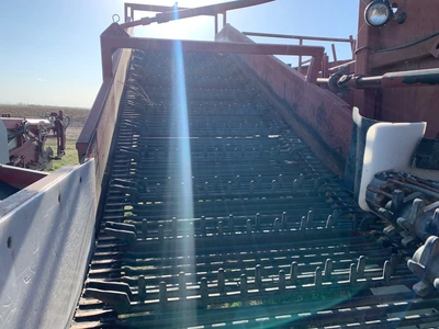 Used _UNKNOWN_ _UNKNOWN_ Self-propelled Harvesters Idaho US | Tri-Steel Manufacturing #1557198