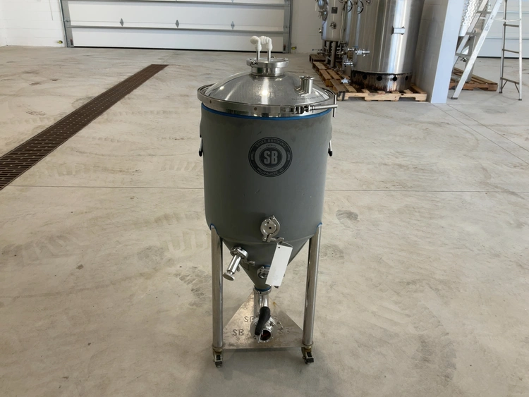 Used SPIKE BREWING CF15 CONICAL FERMENTER/UNITANK WITH INSULATED CONICAL JACKET 18 GALLONS Brewing Equipment Michigan US | Miedema Asset Management Group #1580116