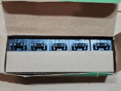 New | in-Stock SCHNEIDER CHOMT2020240 Switchgears British Columbia CA | Lenmark #1434880