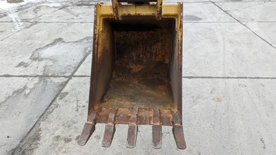 USED 2005 CASE 590SM