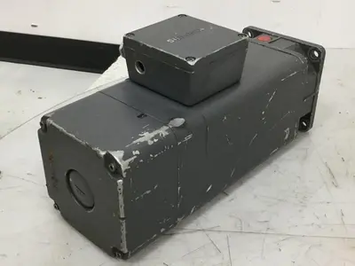USED SIEMENS 1FT5074-0AC01-0-Z