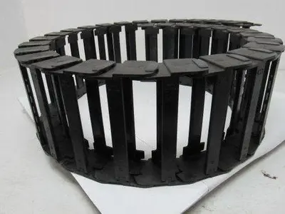 Igus 35.3.250 7" x 1-1/2" ID Drag Chain Cable Energy Chain 6'