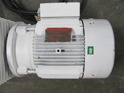 USED Leybold D90AC