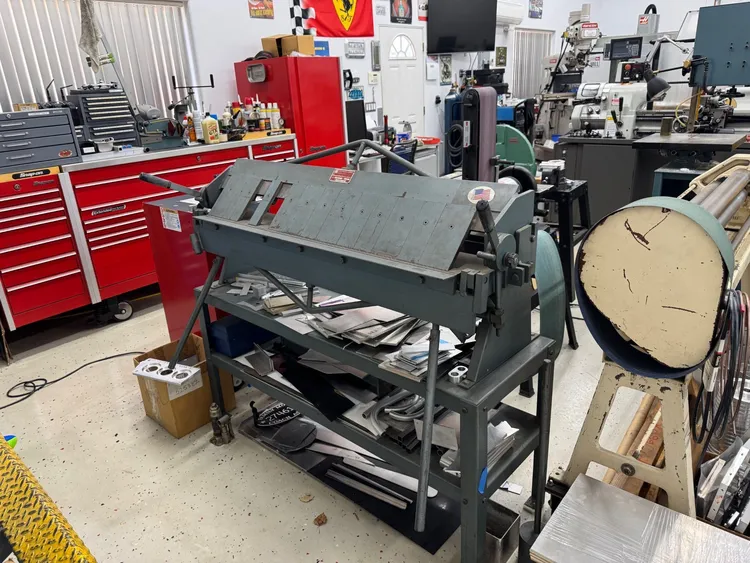 ROPER WHITNEY U416 Box & Pan Brakes including Finger | Compass Machine Tools, LLC