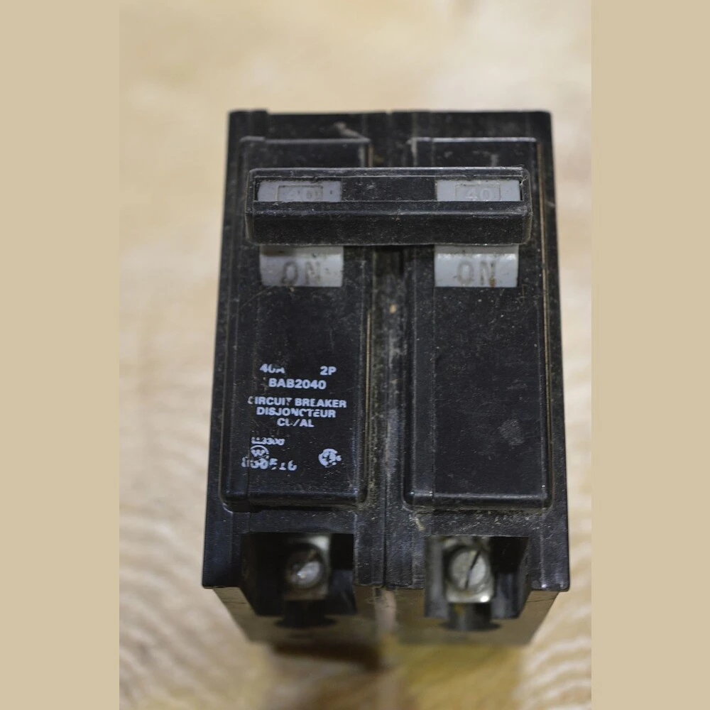 Bryant 2 Pole 40 Amp Breaker