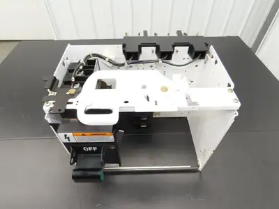 Siemens MCS603L Combination Bucket Breaker MCC Fused 600VAC 3Ph No Starter