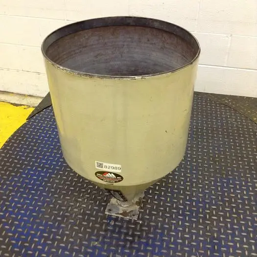 Used METAL FABRICATOR HOPPER989 Hoppers Michigan US | Ideal Machinery #606888