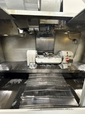 2010 HAAS VF-6/40TR Vertical Machining Centers | Bayou Machinery (4)