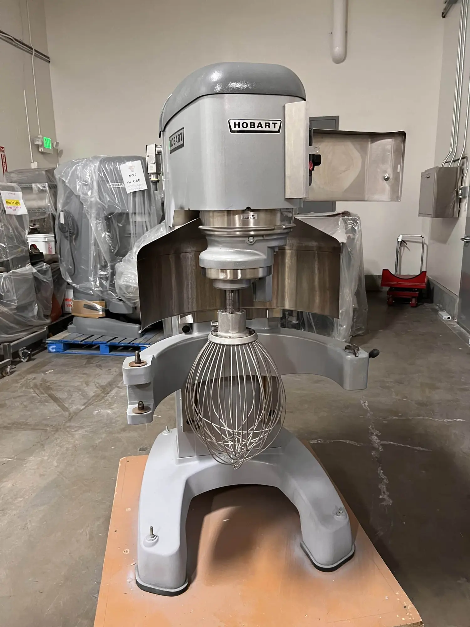 USED 2015 HOBART HL1400C-2STD