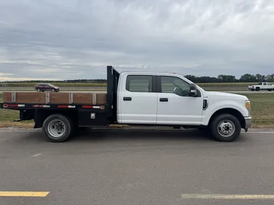 Used 2017 FORD F350 SUPER DUTY  XL Flatbed Trucks Minnesota US | Carco Truck & Equipment #1514014