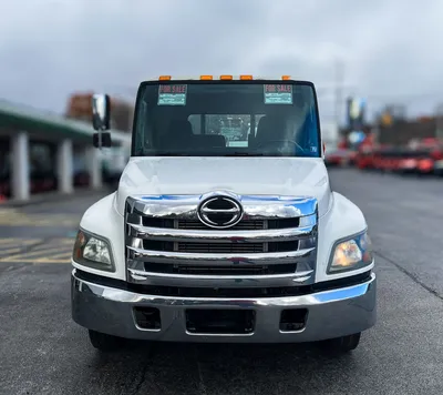 USED 2015 Hino Rollback