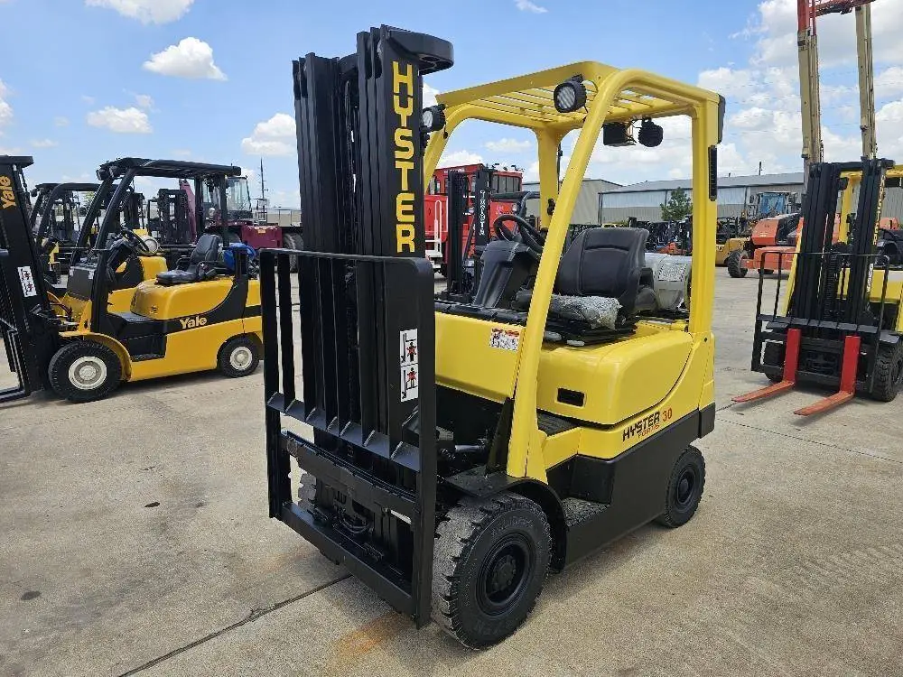 Used 2017 HYSTER H30FT Misc Forklifts Illinois US | Somerset Equipment Sales #1542827