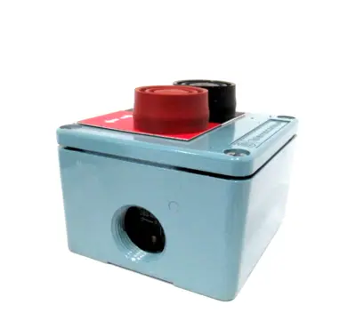 NEW TELEMECANIQUE XAPM1202SK902 ENCLOSURE BUTTON