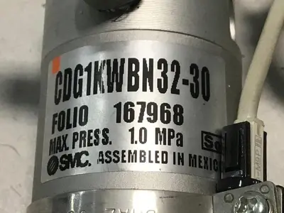 USED SMC CDG1KWBN32-30