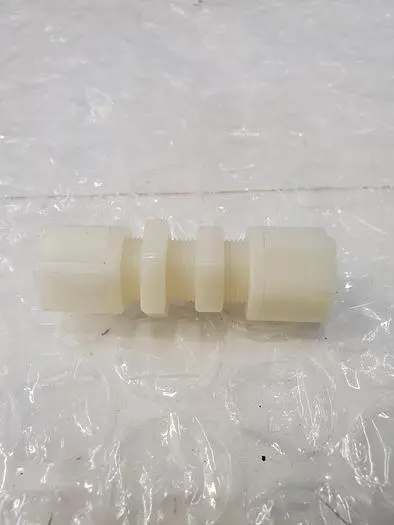 COMPRESSION TUBE BULKHEAD UNION 1-2″ TUBE OD
