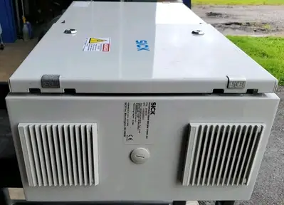 USED SICK SIC2000-9420T00S06 MSC-SIM COMBO 40A CONTROL CABINET