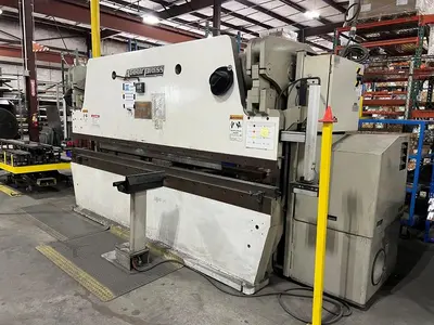 USED ACCURPRESS 717512