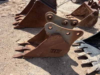 Used _UNKNOWN_ _UNKNOWN_ Multipurpose Buckets Texas US | Miedema Asset Management Group #1312824