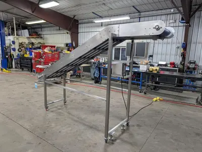 SS Incline Plastic Belt Conveyor
