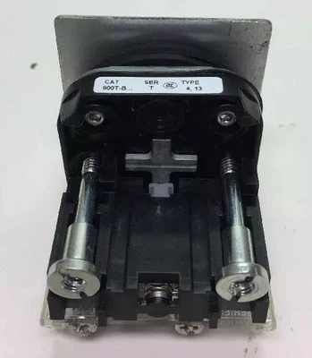 USED Allen-Bradley 800T-B