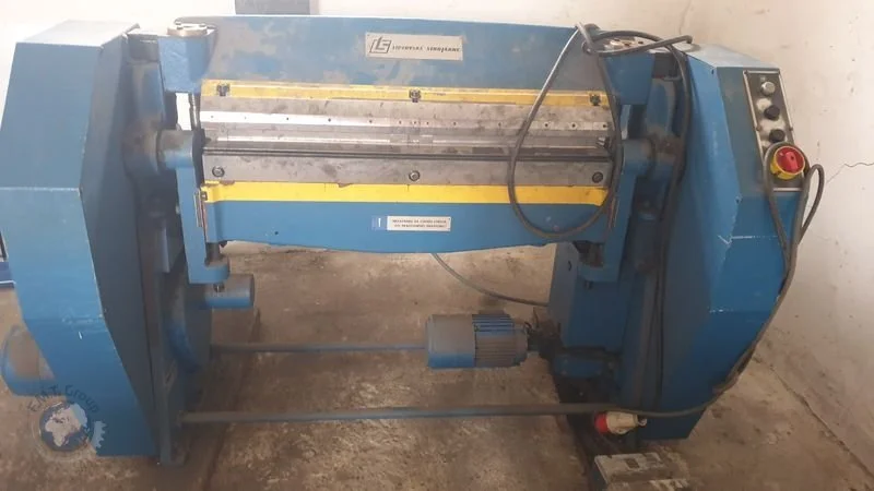 Used LIPTOVSKÉ STROJÁRNE XO 1000/3 Plate Bending Rolls including Pinch | F.M.T. Group s.r.o. #1253024