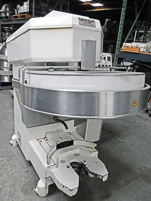 USED VMI SPIRAL MIXER, MODEL SPI220AV (WITH REMOVABLE BOWL)